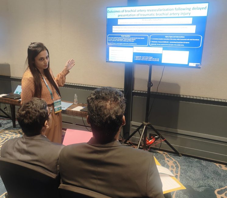 Dr Anuradha Yadav explaining clinical outcomes during conference session in Mumbai